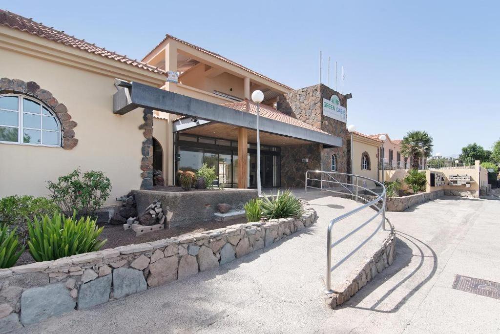 913 Oasis Club, Near Meloneras